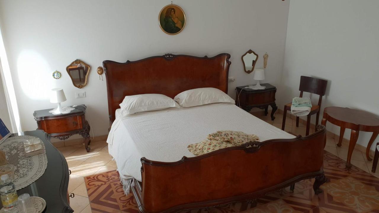 B&B Il Glicine 바디아폴레시네 외부 사진